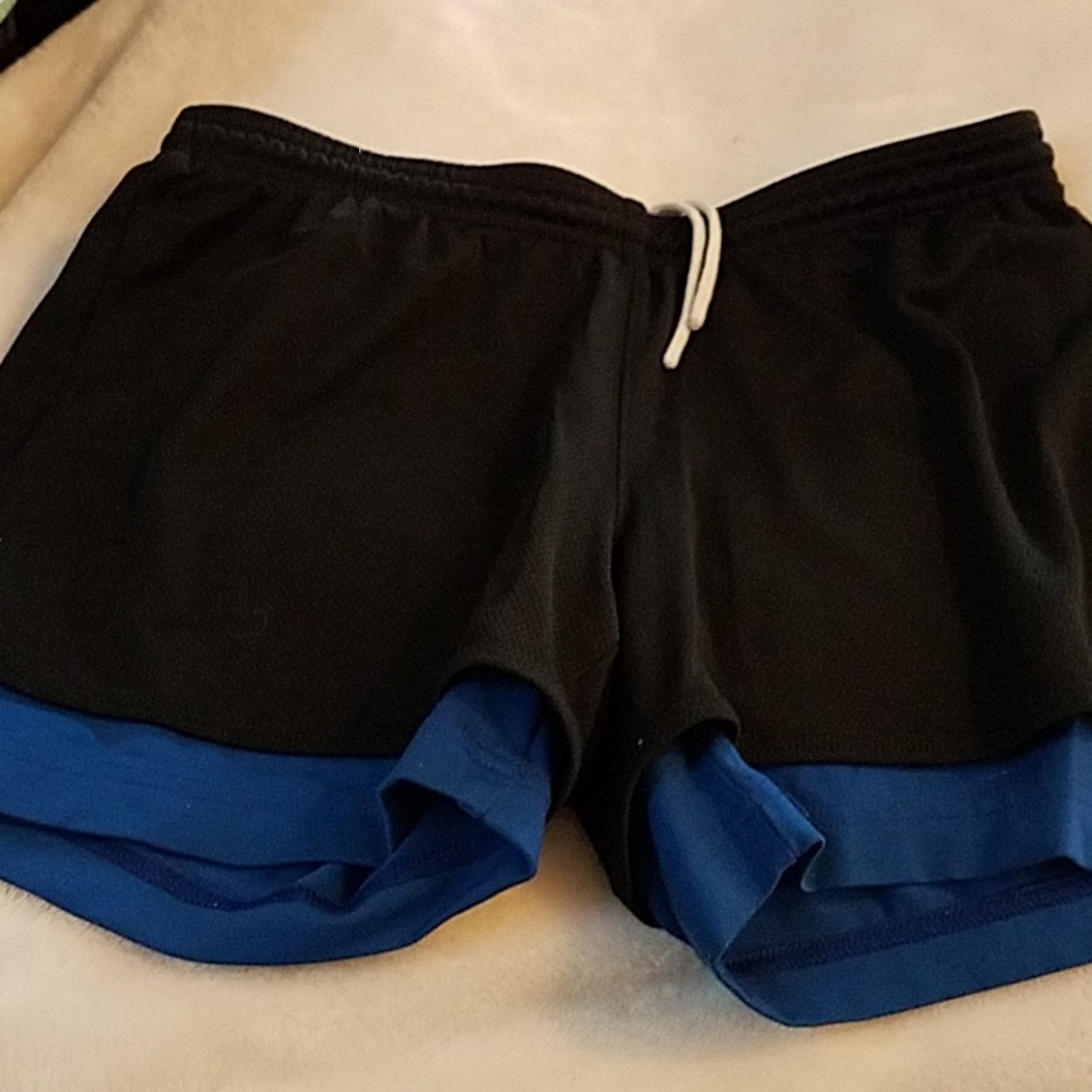 Workout shorts